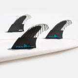 FCS II PERFORMER PC CARBON TRI FINS MEDIUM (65Kg - 80Kg)