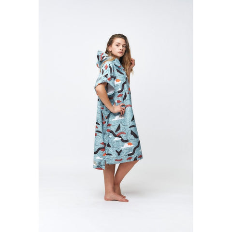 Poncho Sketchbook blue
